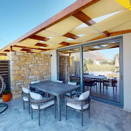 Epipleon Serenity Villas Nafpaktos Exterior photo