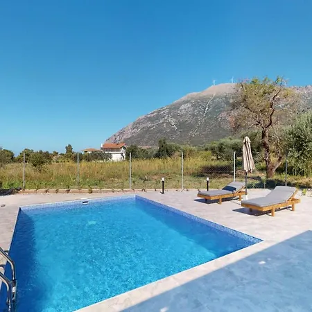 Epipleon Serenity Villas Nafpaktos Exterior photo